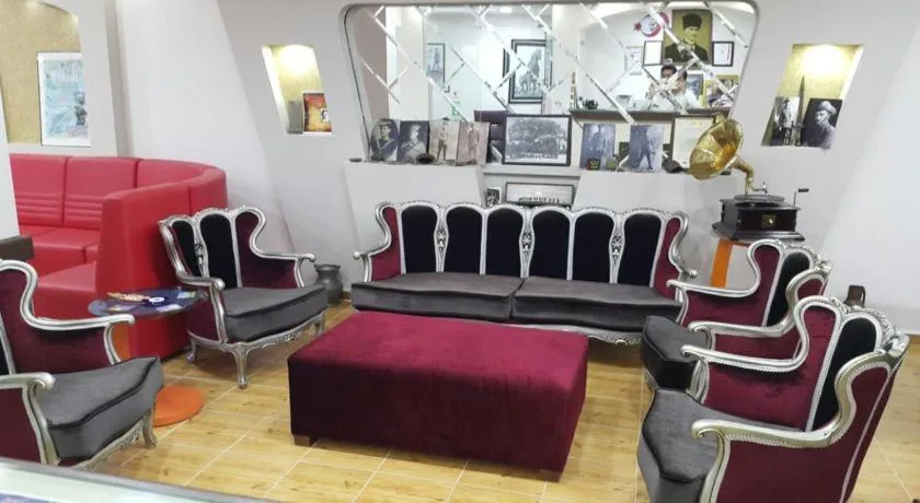 TJ’s Hotel