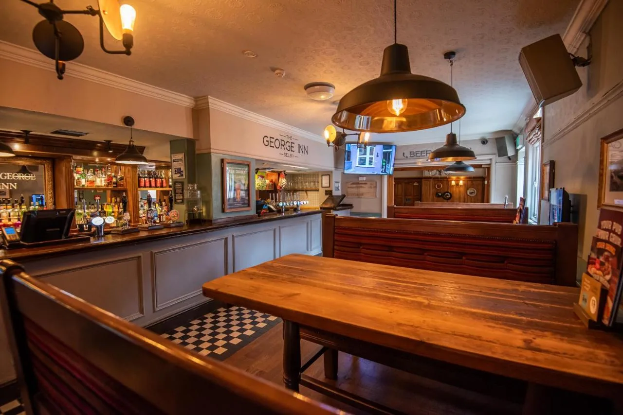The George Inn