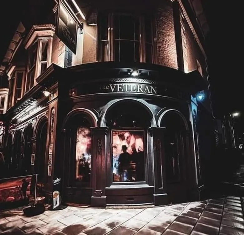 The Veteran Hotel & Bar