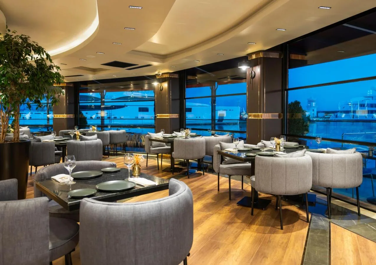 Crowne Plaza Istanbul Tuzla Viaport Marina by IHG