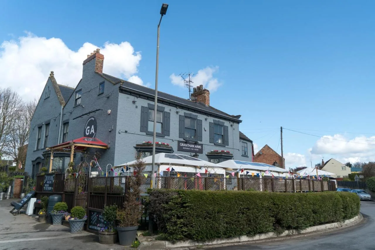 Grantham Arms