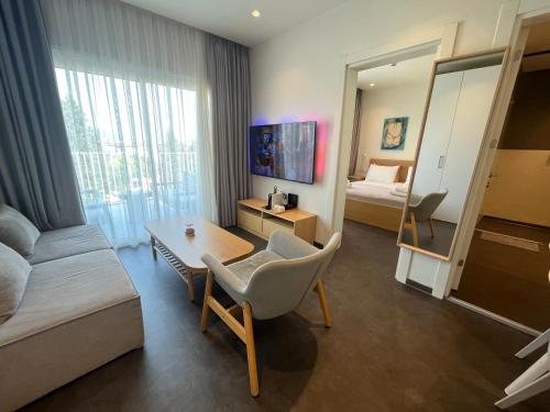 Apartment with Terrace