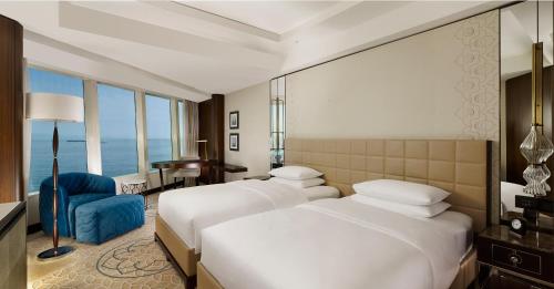 Twin Room - Club Access