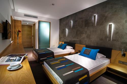 Twin Room - City View