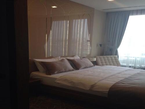 Junior Suite with Balcony