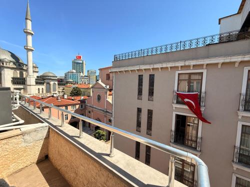 Deluxe Double Room with Balcony