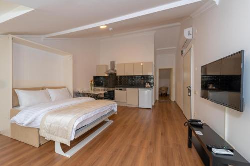 Terrace Suite