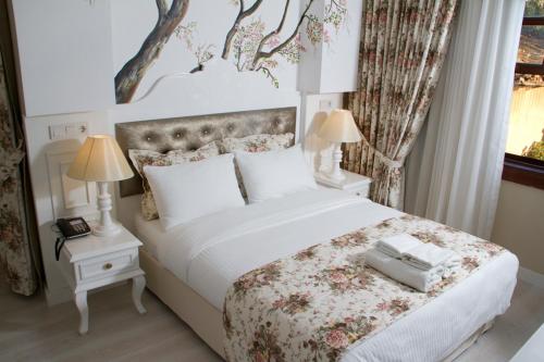 Standart Çift Kişilik veya İki Yataklı Oda