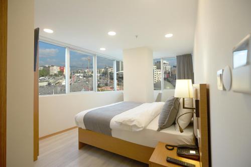 Superior Double Room - City View