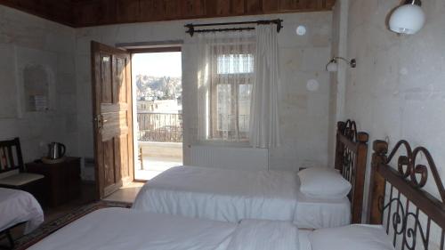 Deluxe Üç Kişilik Oda