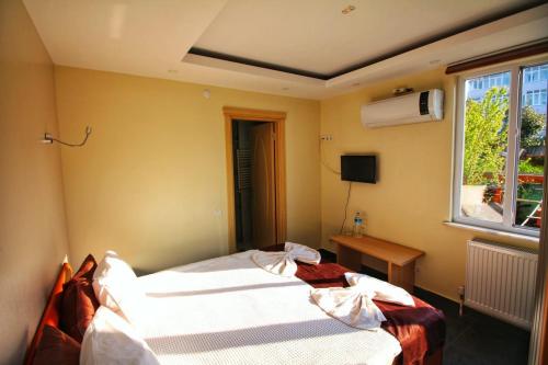 Double Room - Garden View