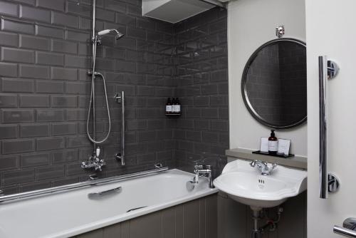 Premium Double Room with Two Double Beds