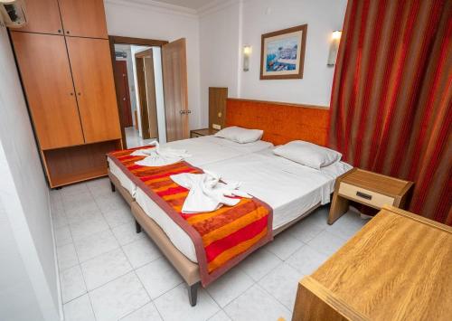 Standard Double Room - Sea View