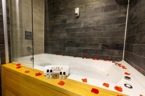 Deluxe Süit - Spa Küvetli