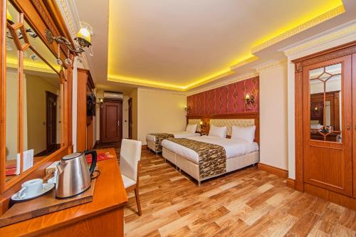 Deluxe Üç Kişilik Oda