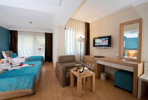 Standart Çift Kişilik veya İki Yataklı Oda
