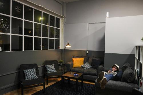 Triple dormitory single bed