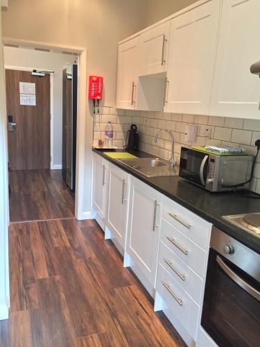 One-Bedroom Apartment - With Terrace (4 Adults)