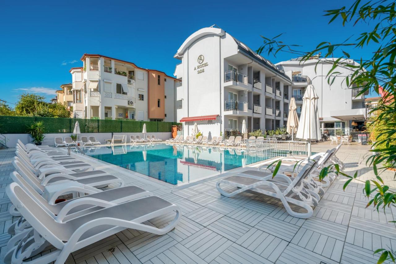 A Hotel Side