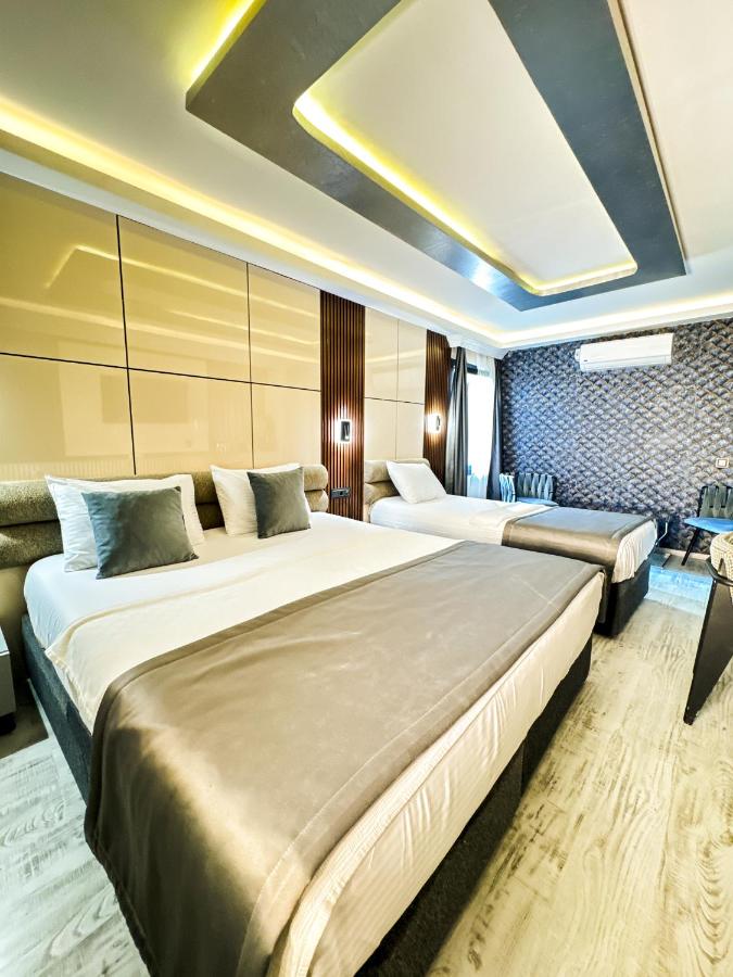 Triple Room with Balcony