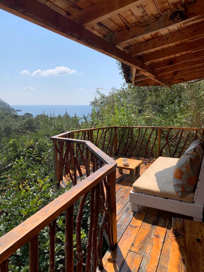 Bamboo Bungalow with Sea View in Kabak Bay, Ölüdeniz