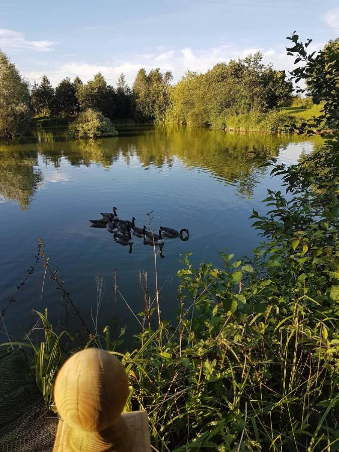 Elton Barn Fishery & Retreat