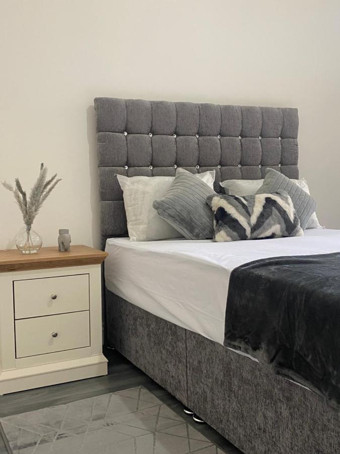 En-suite lovely double room close to Manchester centre