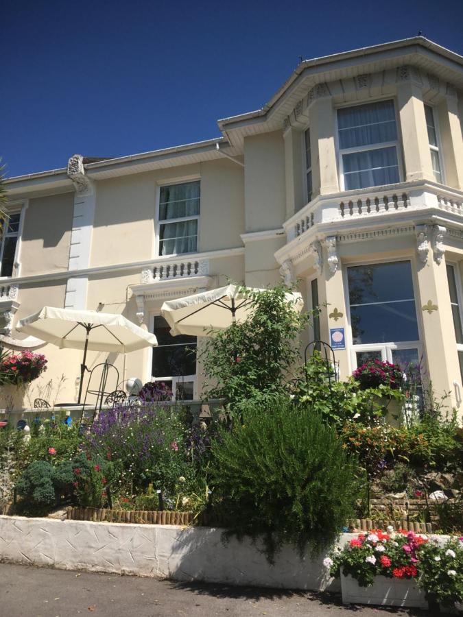 Fleurie Guest House