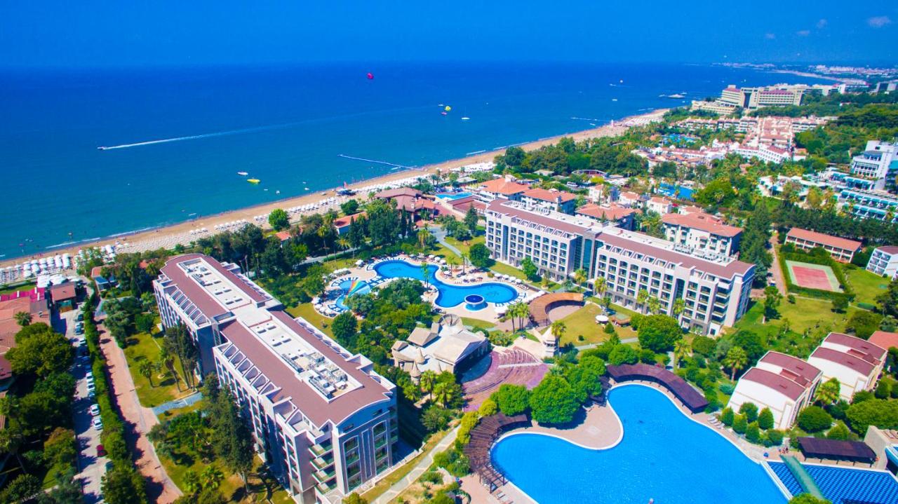 Horus Paradise Luxury Resort