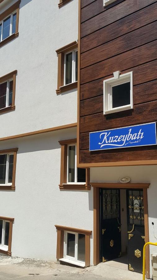 Kuzeybati Apart