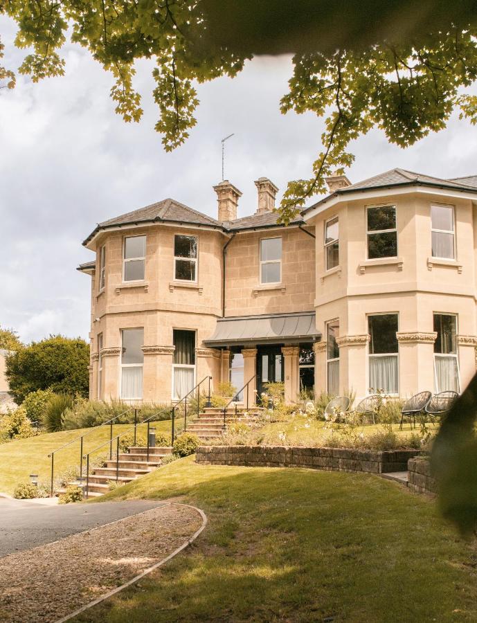 Leighton House – Boutique Guesthouse
