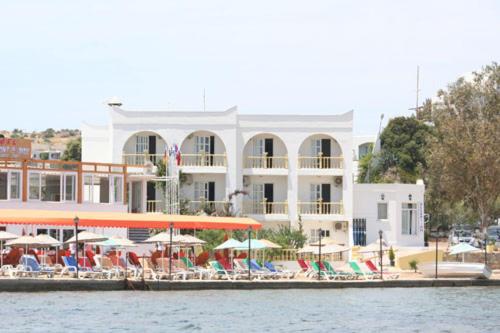 Melek Otel / Angel Hotel