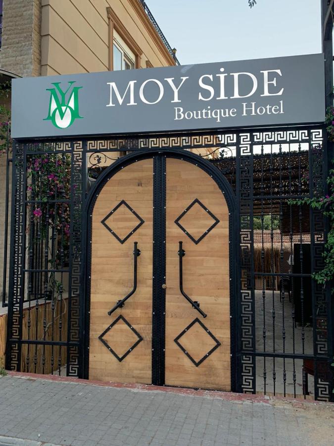 MoY-Side