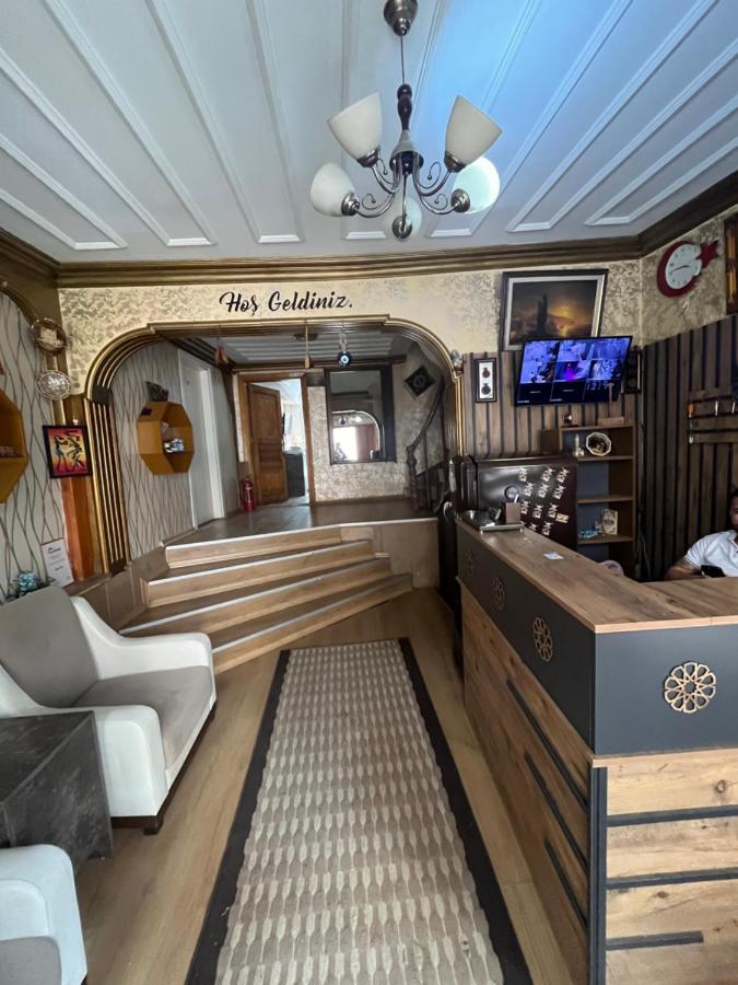 URAZ Suit Otel