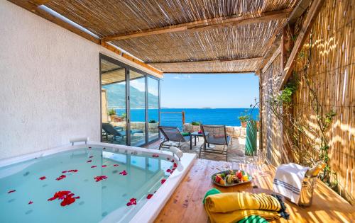 Kraliçe Süit - Spa Küvetli