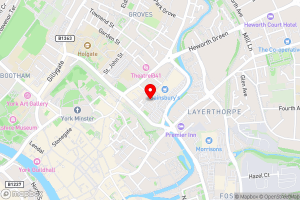 Betty's Minster View - 6 Twins or 3 Superkings -Central with Free Parking - Hotel Location Map