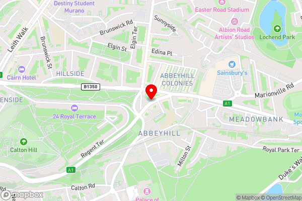 Central Apartment with parking, original art and antiques - Hotel Location Map