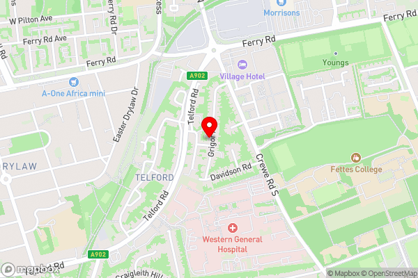 Spacious four bedroom villa with private garden - Hotel Location Map