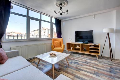 Penthouse Apartment