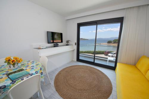 Apartment - Deniz Manzaralı