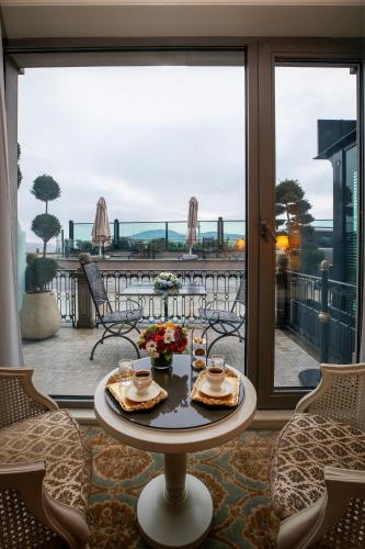 Double Room - Garden View