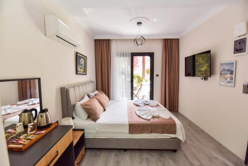 Economy Double or Twin Room