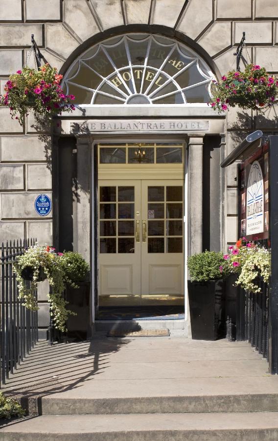 New Town Hotel