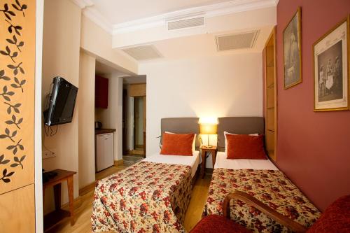 Double or Twin Room with Balcony