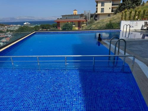 Suite - Pool View