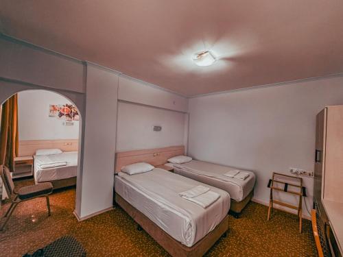Dört Kişilik Oda - Banyolu