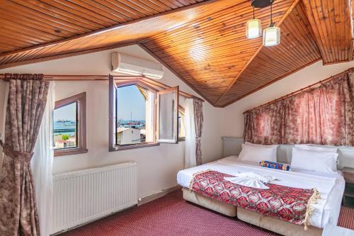 Double Room - Sea View