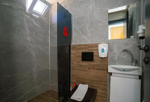 Standart Çift Kişilik veya İki Yataklı Oda
