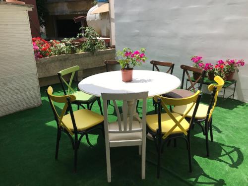 King Room - Garden View