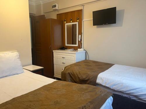 Two-Bedroom Suite
